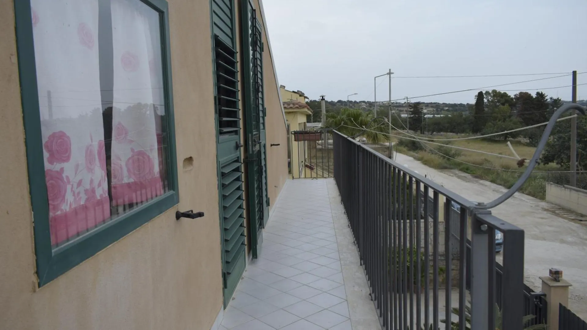 ゲストハウス ホテル Casa Genisi シクリ イタリア